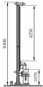 Fallturm mit Führungsschlitten und Aufprallbereich