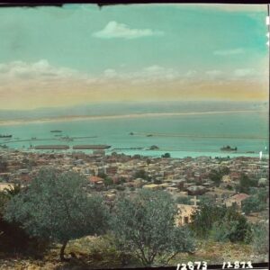 Haifa-harbor_Library-of-Congress_public-domain.jpg