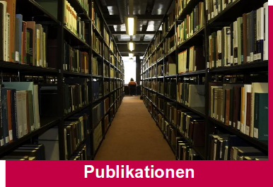 Innenaufnahme einer Uni-Bibliothek