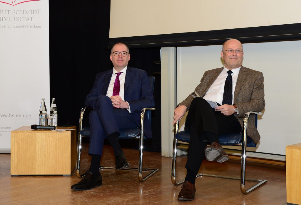 Staatsminister Nils Annen und Univ.-Prof. Dr. Michael Staack