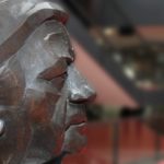 Helmut Schmidt. Bronze von Manfred Sihle-Wissel. (Foto: Reinhard Scheiblich)