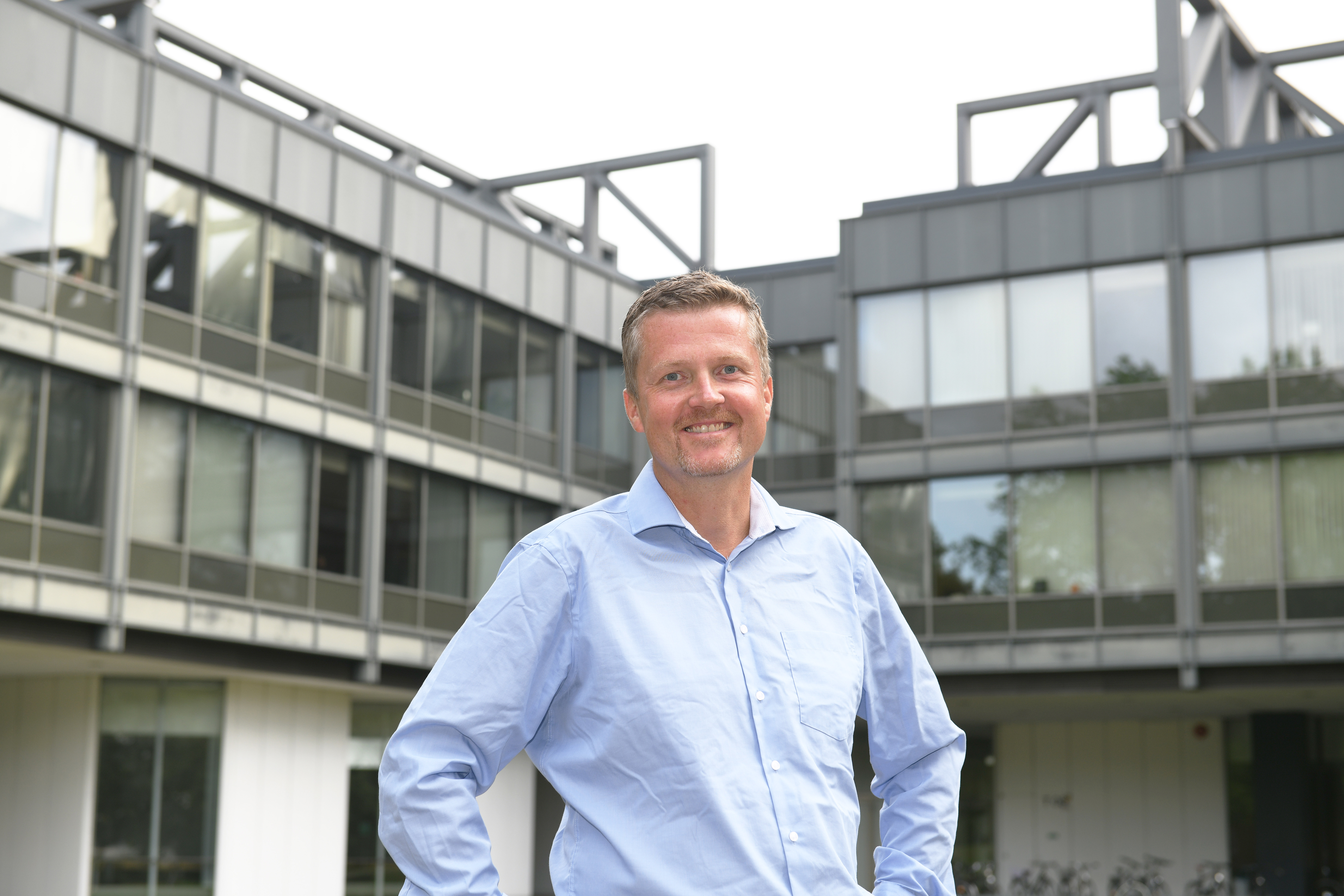 Business paper: Dissertation oliver niggemann