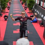 Leutnant Timo Schaffeld gewinnt erneut den Ironman Hamburg