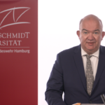 Universitätspräsident Prof. Dr. Klaus Beckmann über die Lockerung der Pandemie-bedingten Einschränkungen