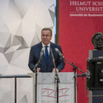 Boris Pistorius, Bundesminister der Verteidigung, hält eine Rede im Hauptgebäude der Helmut-Schmidt-Universität/Universität der Bundeswehr Hamburg.