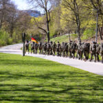 16K3‑Marsch in Hamburg: Gemeinsames Gedenken an der Helmut‑Schmidt‑Universität